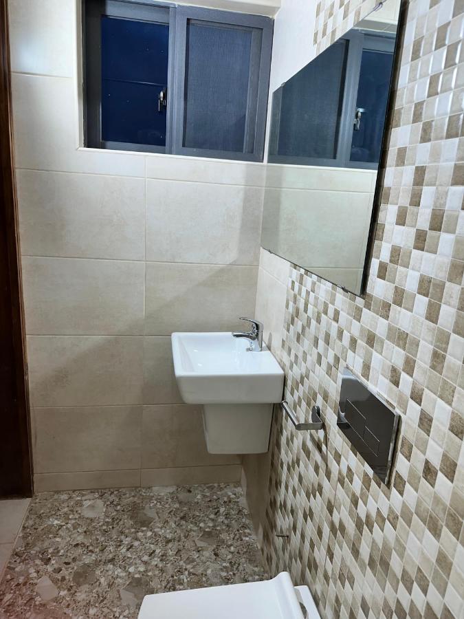 Westlands Tower - Ghana Villas Accra Luaran gambar