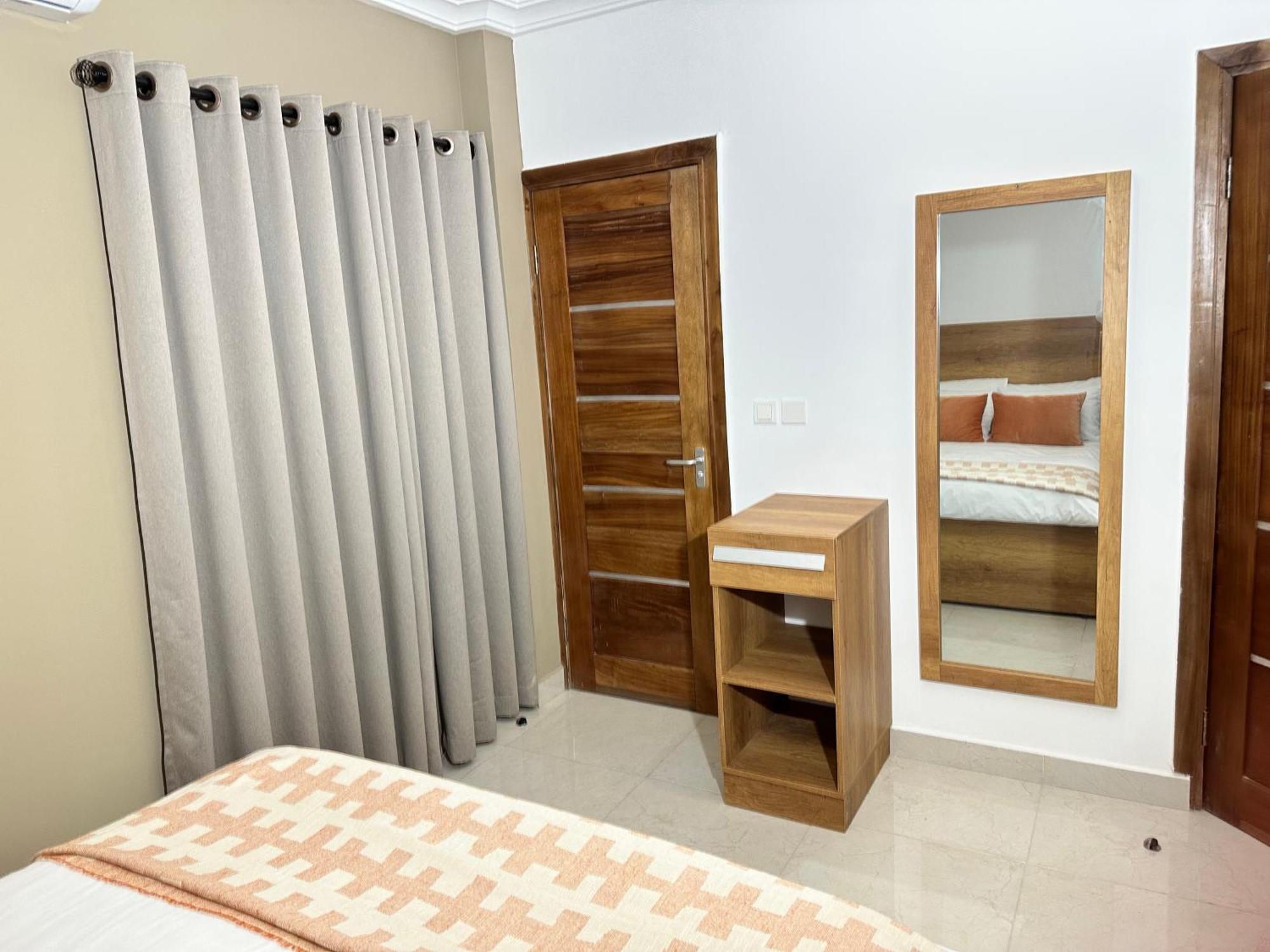 Westlands Tower - Ghana Villas Accra Luaran gambar